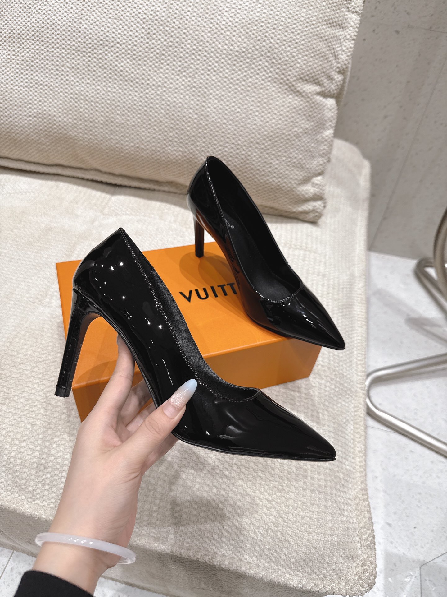 Women's high heels